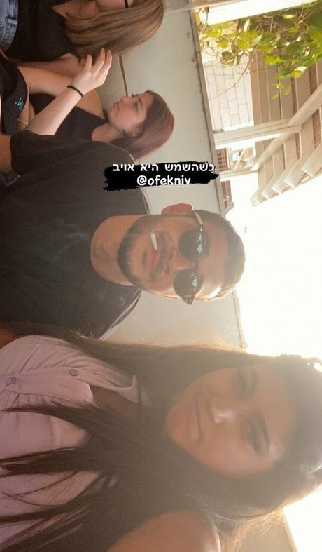 Yuval OnlyFans schlank