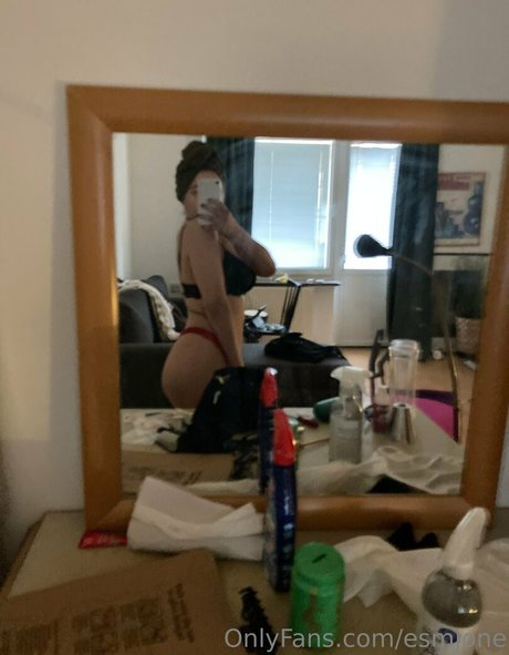 esmjone Nacktbilder-Leaks von OnlyFans