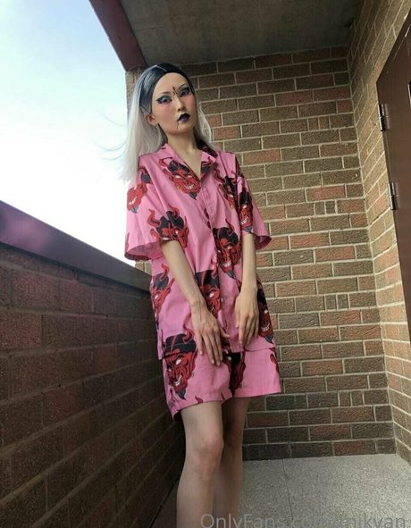 violet williams Leaks von OnlyFans