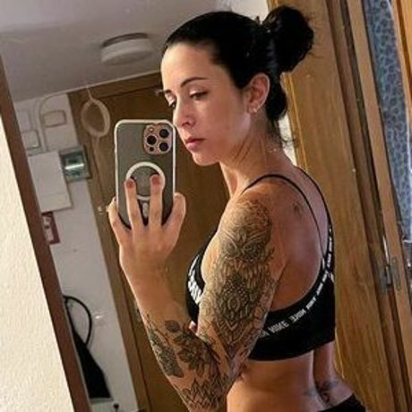 Miklove OnlyFans Leaked Gratis