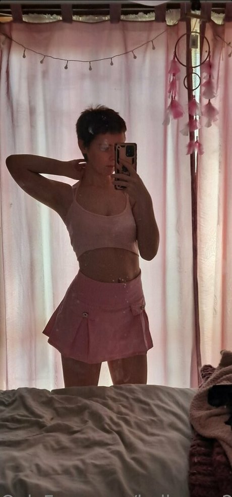 bellarose224 OnlyFans explizite Inhalte