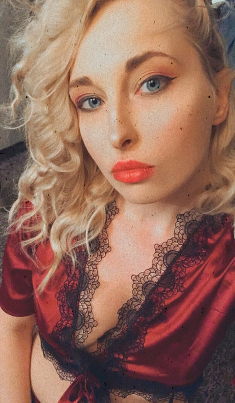 poeticminx OnlyFans Star