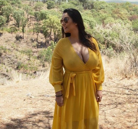 Isa Malone OnlyFans Lesbisch