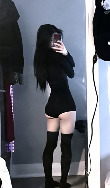 surelynotsi OnlyFans Nackt Leaks