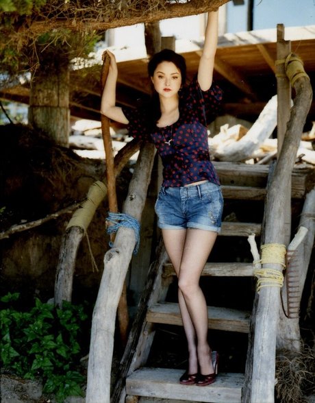 Devon Aoki OnlyFans-Sex