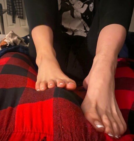 its julieee_ OnlyFans Leaked