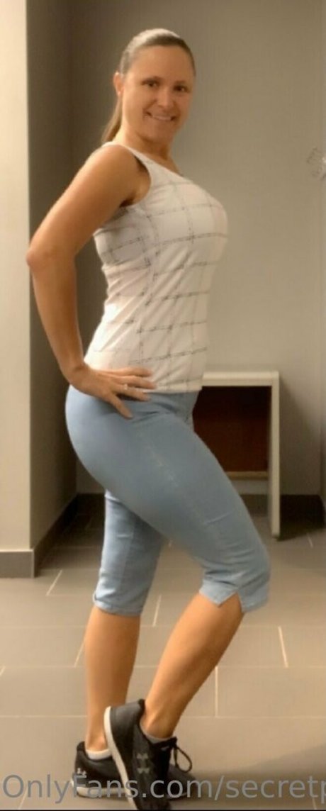 secretpineapplebabe OnlyFans Nacktbilder