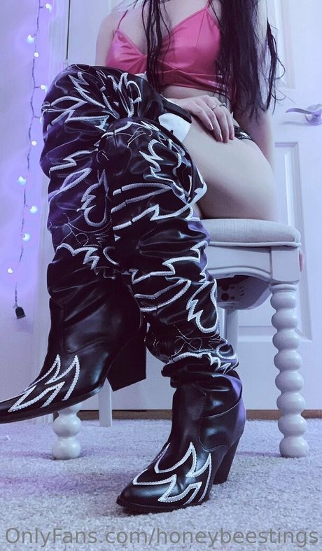 honeybeestings Nacktbilder geleakt OnlyFans Aufgedeckt