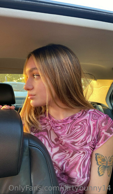 dirtybunny14 OnlyFans Brüste Bild
