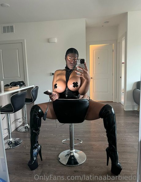 latinaabarbiedoll OnlyFans explizite Inhalte