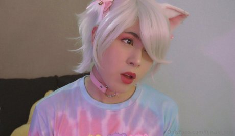 fijisaki star OnlyFans Fotos