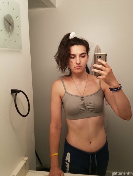 glitterishhh OnlyFans Leak