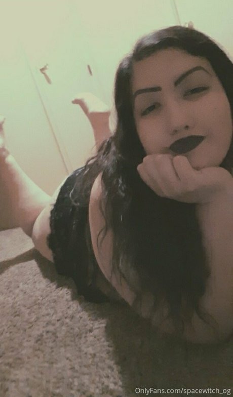 spacevvitch666 OnlyFans XX