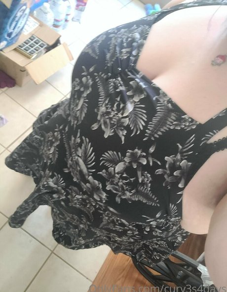 curv3s4days Porn OnlyFans Leak
