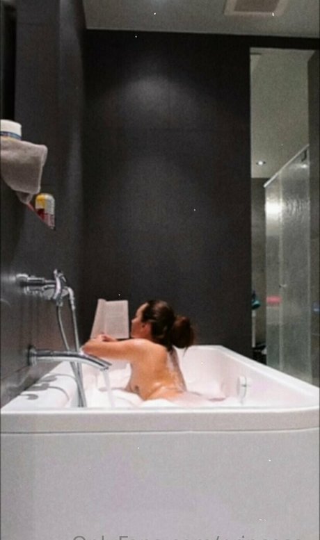 princesa_ OnlyFans Striptease