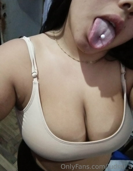 ludmi a OnlyFans Nacktbilder