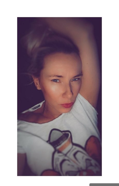 loveislove01 Leaked OnlyFans Bilder