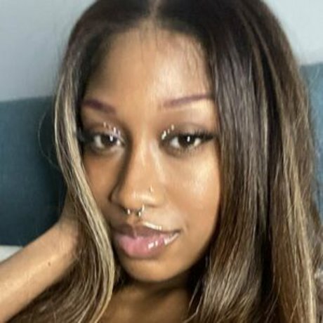 Bobby 111 Nacktbilder auf OnlyFans