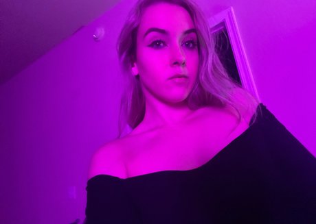 emilycc OnlyFans-Bilder