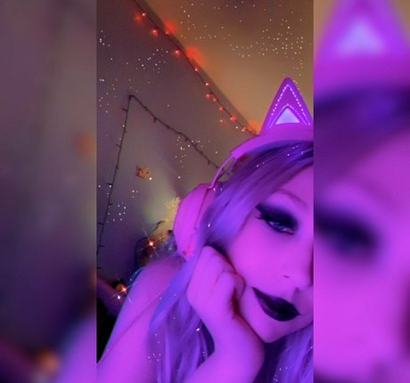 sugoikitten OnlyFans-Post