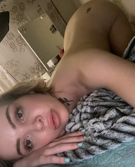 Aliya Brynn OnlyFans Nacktbilder geleakt