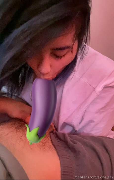 allein grrrl Nacktbilder von OnlyFans