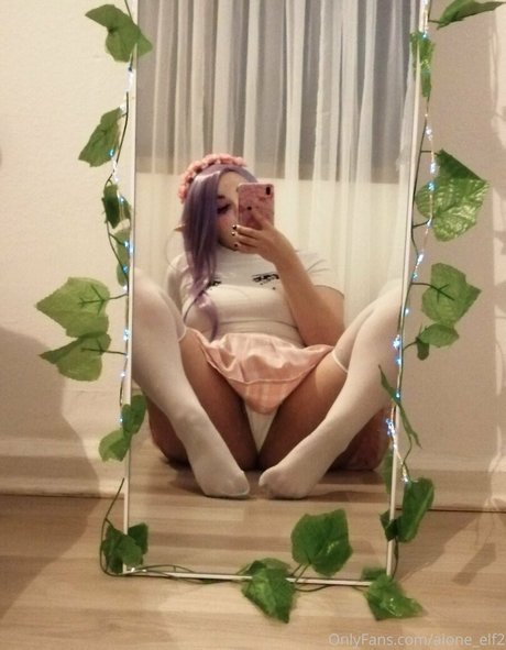 allein grrrl Nacktbilder von OnlyFans