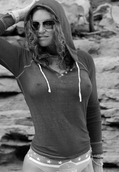 Midwestgirl84 OnlyFans Mega