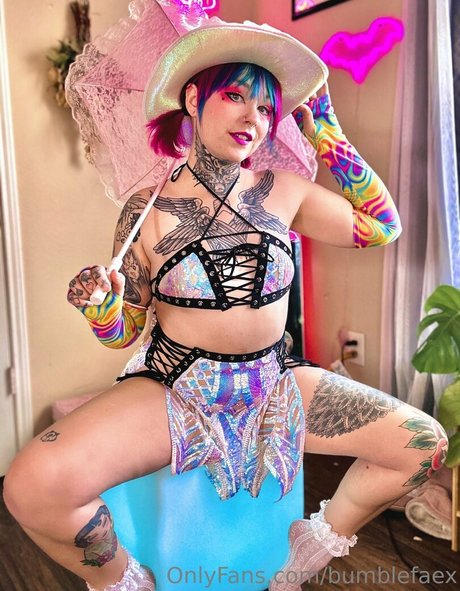 bumblefaex OnlyFans Nackt