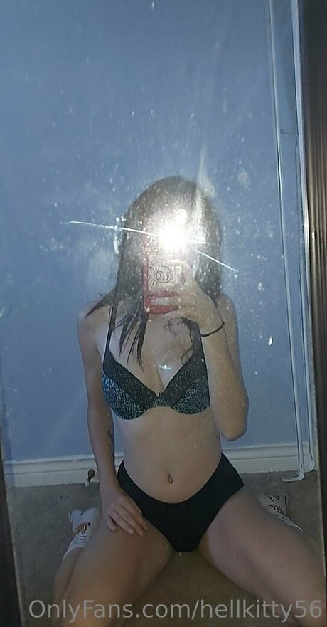 hellkitty56 OnlyFans Bilder