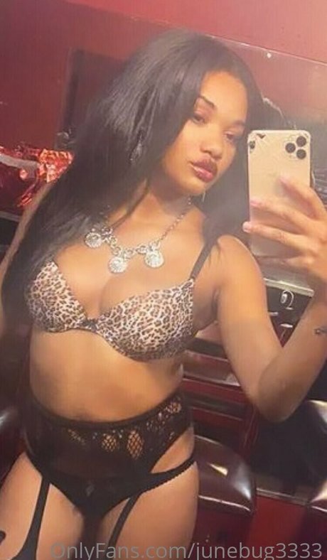 junebug3333 OnlyFans Leak