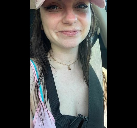 MudslinginTrainwreckVIP Nacktbilder von OnlyFans