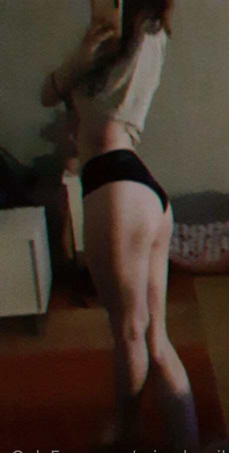 rain de vil OnlyFans Nacktbilder