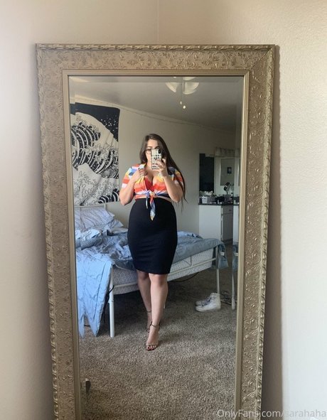 Sara Hart OnlyFans X