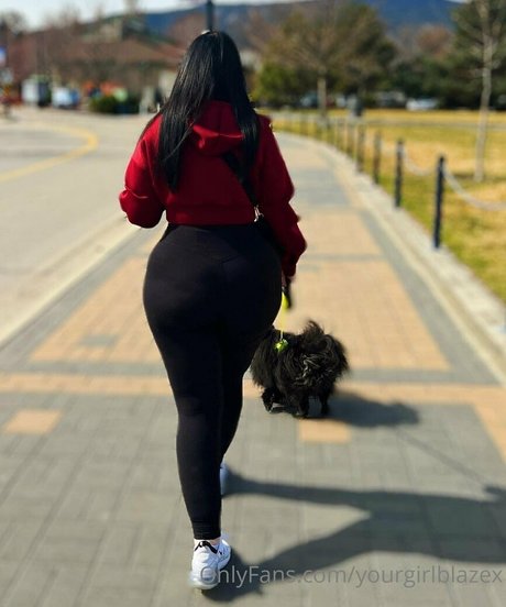 yourgirlblazex OnlyFans Nacktbilder