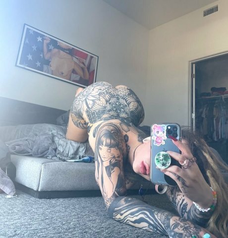 kalikavi2 OnlyFans Inhalte