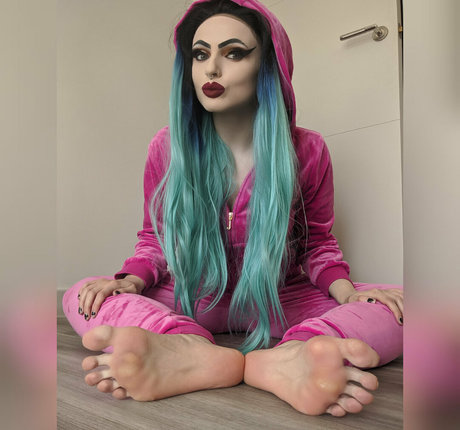 Empress Poison Leak von OnlyFans-Inhalten