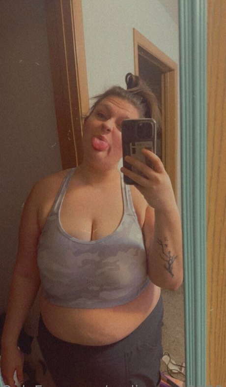 melissarae9899 OnlyFans Bilder