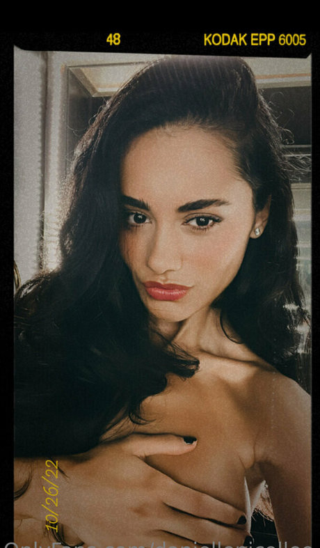 daniellenicollee OnlyFans-Post