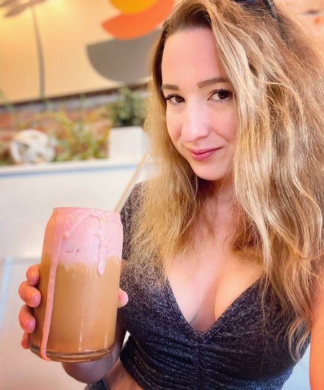 Krisea Marina Nacktbilder OnlyFans geleakt