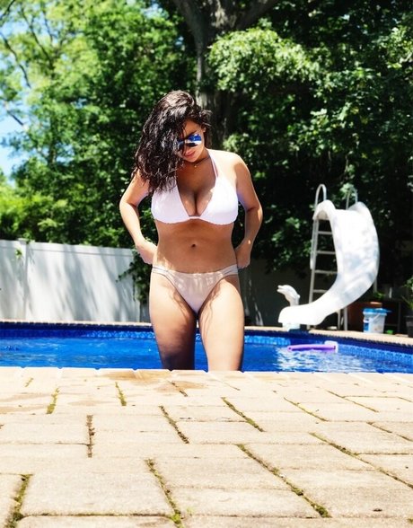 Rachel Winchester Nacktbilder von OnlyFans