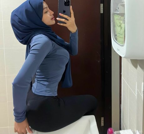 oklinfia OnlyFans geleakte Pornografie