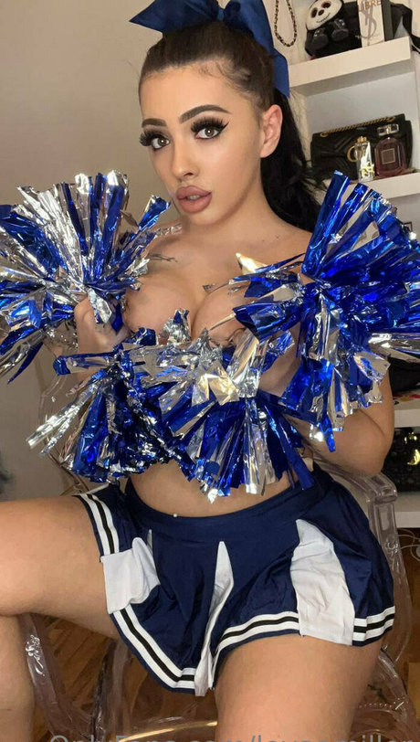 leyaamiller OnlyFans Sex Leak