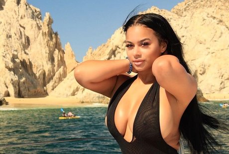 Winny Munhoz OnlyFans Modelfoto