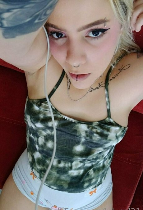 lulycal21 OnlyFans kostenlos geleakt