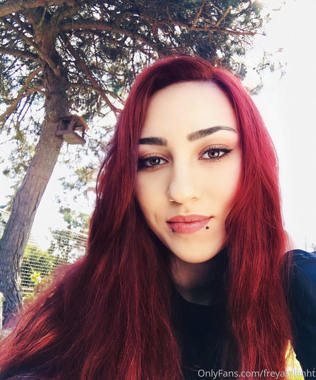 freyanillinht OnlyFans-Pornoleak