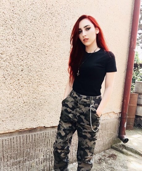 freyanillinht NurlyFans-Brüste