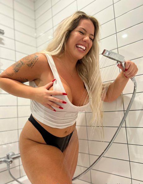 karlitathek OnlyFans Nacktbilder