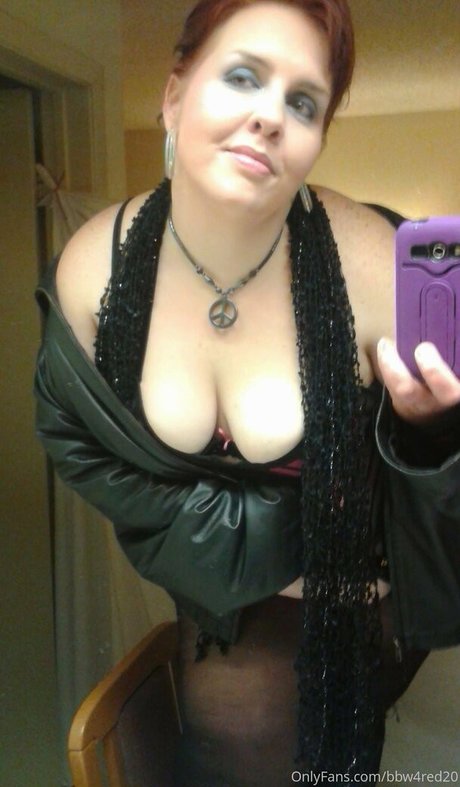 bbw4red20 OnlyFans Mega