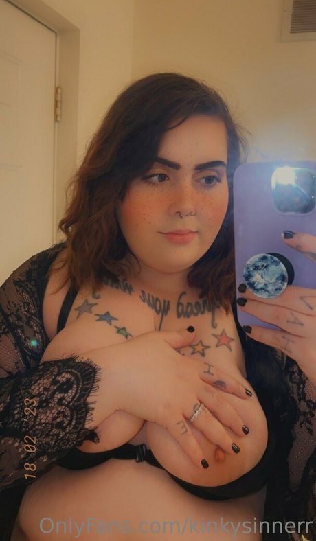 kinkysinnerr Model OnlyFans Foto